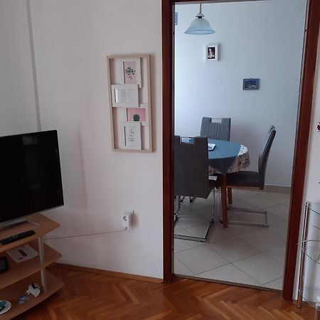 Apartman Lovran Exterior photo